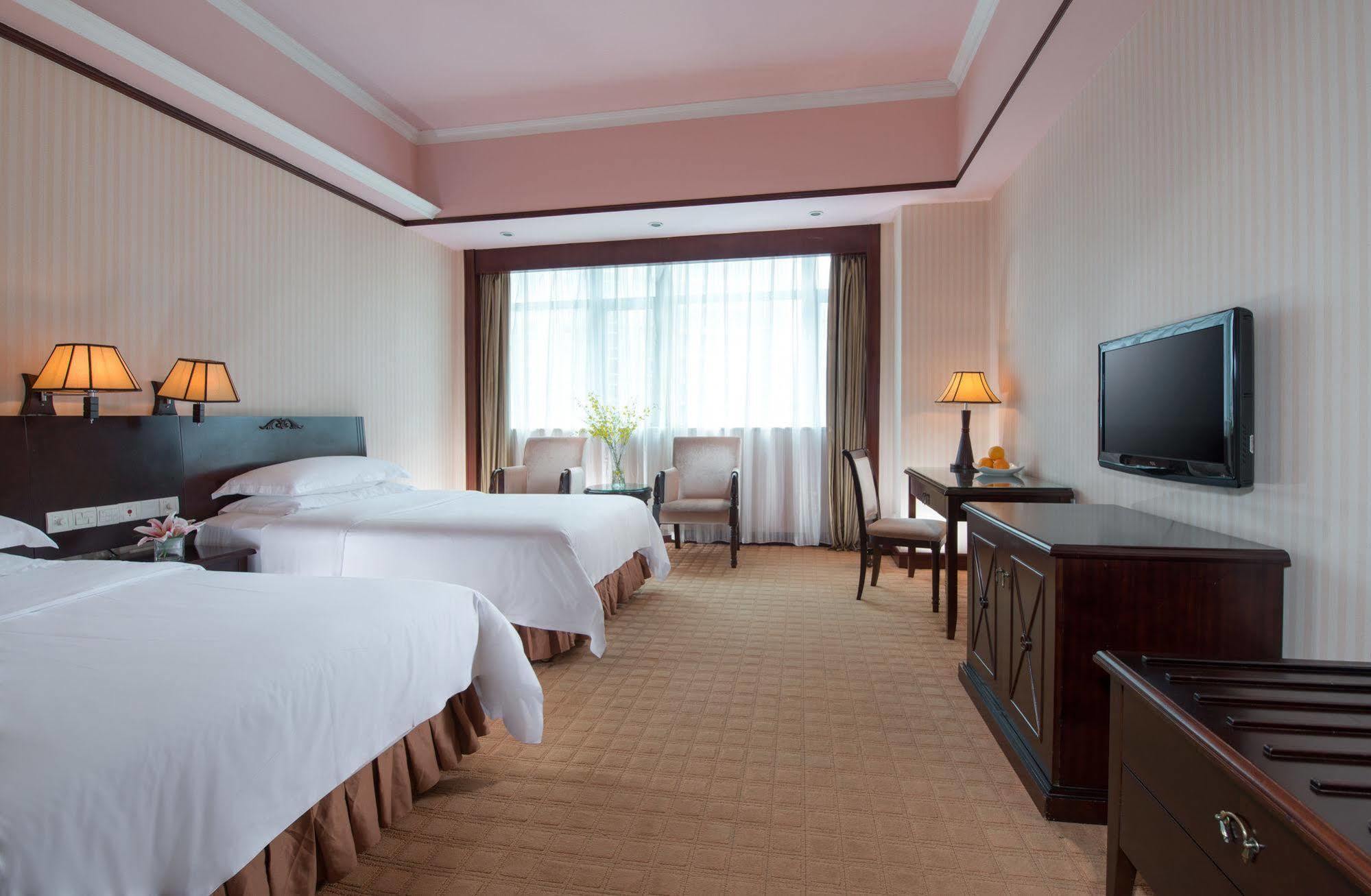 Vienna International Hotel Shenzhen Xinzhou מראה חיצוני תמונה